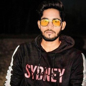 Meet your Posher, Saurabh